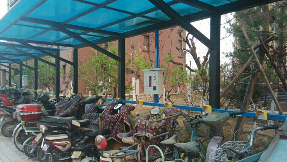 深圳民宅电动车又发火2死2伤背后该如何反思，如何保障充电安全？