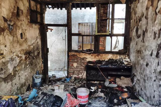 北京火灾伤者全是外卖小哥，疑因电动车充电引发